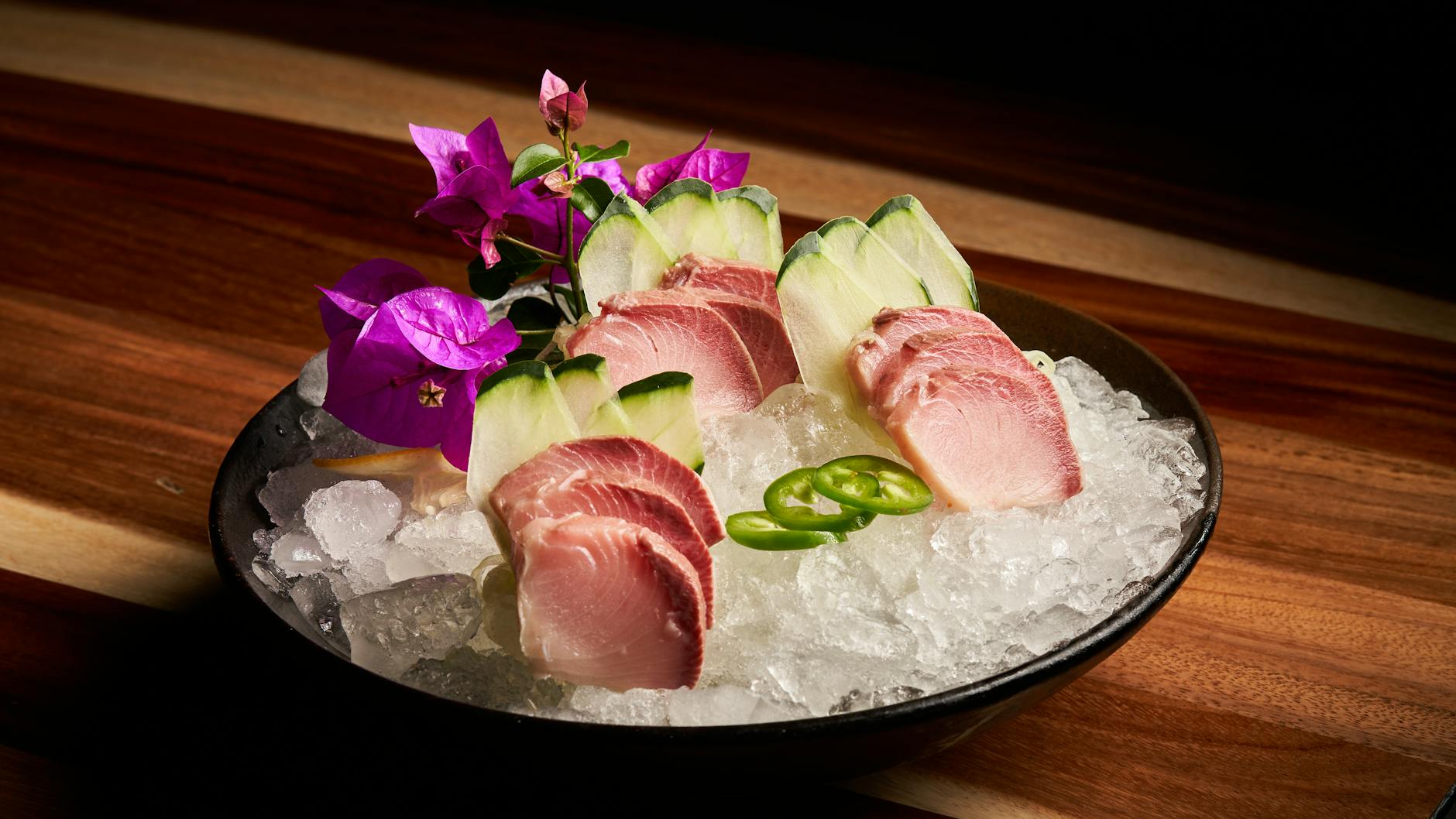 Sashimi — Hamachi auf Eis